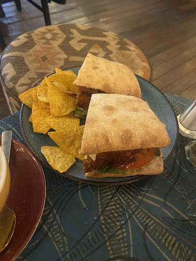 Photo of Fosso Lounge - 41 High St, Wells BA5 2AE