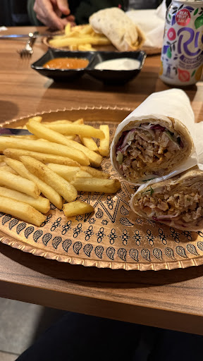 Photo of Babylon house of shawarma Kurdish restaurant - 113 London Rd, Headington, Oxford OX3 9HZ