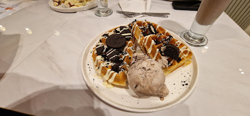 Photo of AMORE DOLCI - 7 Desborough Ave, Stanground, Peterborough PE2 8RG