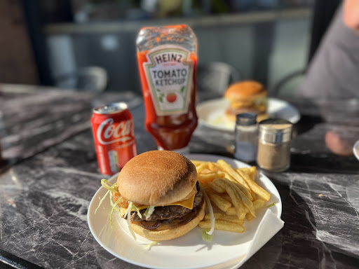 Photo of Windsor Cafe & Kebab - 280 Dedworth Rd, Windsor SL4 4JR