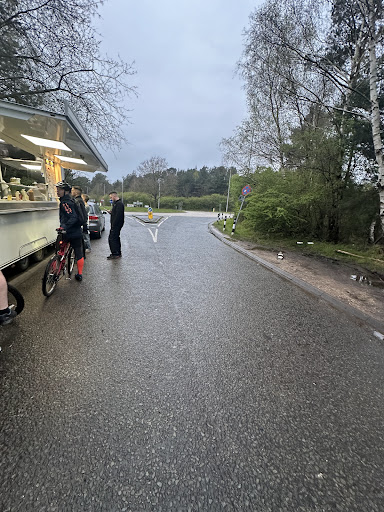 Photo of Muzzy's Kebab - Bracknell Rd, Crowthorne RG40 3DR