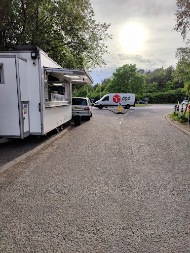 Photo of Muzzy's Kebab - Bracknell Rd, Crowthorne RG40 3DR