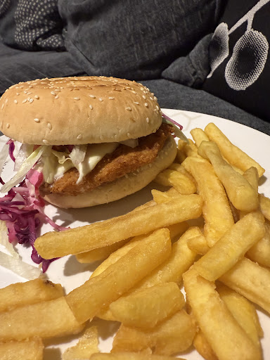 Photo of Muzzy's Kebab - Bracknell Rd, Crowthorne RG40 3DR