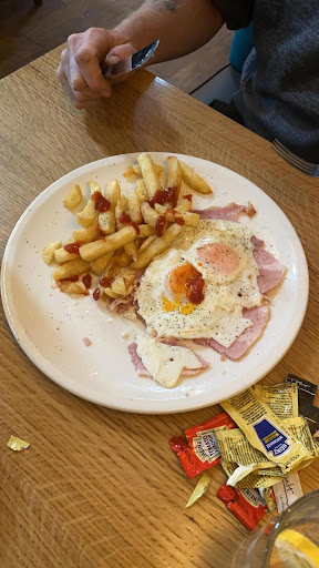 Photo of Worzals Bar & Grill - Lynn Rd, Walton Highway, Wisbech PE14 7DA