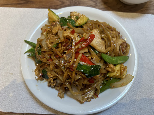 Photo of Suwanna Thai Restaurant - 44 Market Square, Witney OX28 6AL