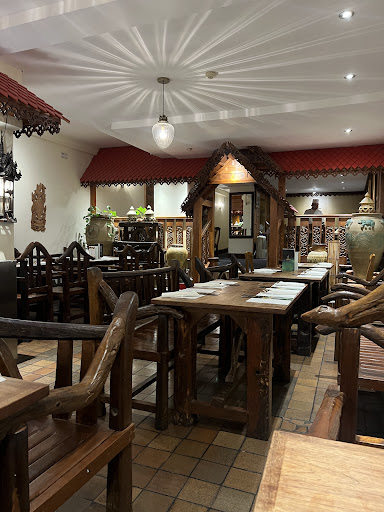 Photo of Suwanna Thai Restaurant - 44 Market Square, Witney OX28 6AL