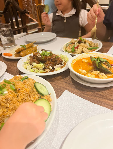 Photo of Suwanna Thai Restaurant - 44 Market Square, Witney OX28 6AL