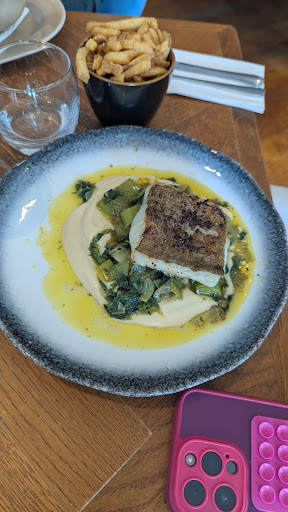 Photo of The Boathouse at Boulters Lock - Boulter's Lck Is, Maidenhead SL6 8PE