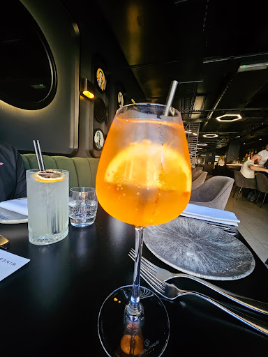 Photo of Lavvin - 40 West St, Marlow SL7 2NB