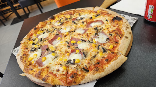 Photo of Fireaway Pizza Woodley - 148 Crockhamwell Rd, Woodley, Reading RG5 3JH