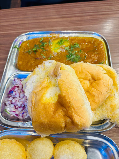 Photo of Shree Krishna Vada Pav (SKVP) - Reading - 97 Kings Rd, Reading RG1 3DD