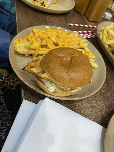 Photo of Manzanos Peri Peri - 41 Oxford Rd, Reading RG1 7QG