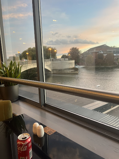 Photo of Persian Palace (Reading) - 2 Bridge St, Reading RG4 8AA