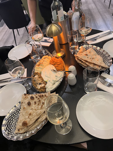 Photo of Persian Palace (Reading) - 2 Bridge St, Reading RG4 8AA