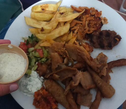 Photo of Laz Tadim Fish & Chips & Kebab House - 2a Hudson Rd, Woodley, Reading RG5 4EW