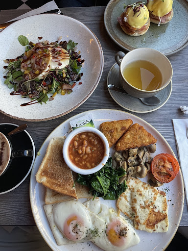 Photo of Black & White - 14 The Foregate, Worcester WR1 3QD