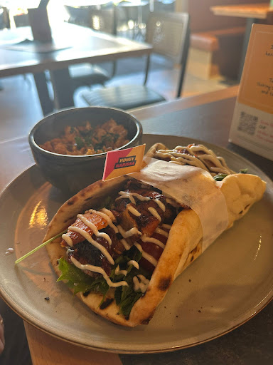 Photo of OTTO - Cathedral Square, 4-5 College St, Worcester WR1 2LU