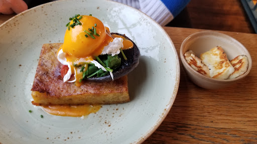 Photo of Boston Tea Party - 18 Broad St, Worcester WR1 3NF