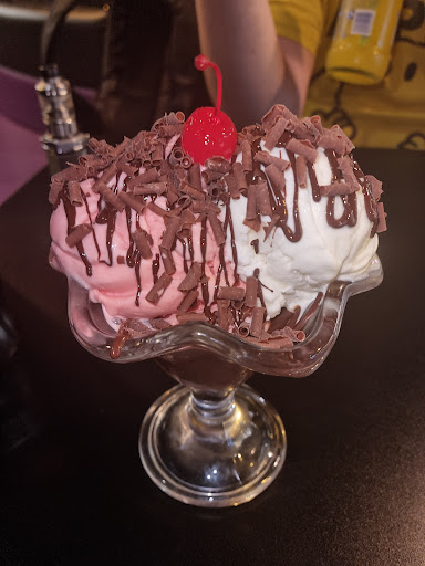 Photo of Velentino Gelato & Bollywood Bites, Dessert and Indian Food Restaurant, Worcester - 1-3 St Nicholas St, Worcester WR1 1UW