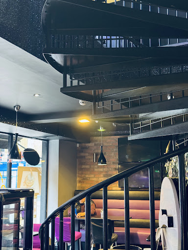 Photo of Velentino Gelato & Bollywood Bites, Dessert and Indian Food Restaurant, Worcester - 1-3 St Nicholas St, Worcester WR1 1UW