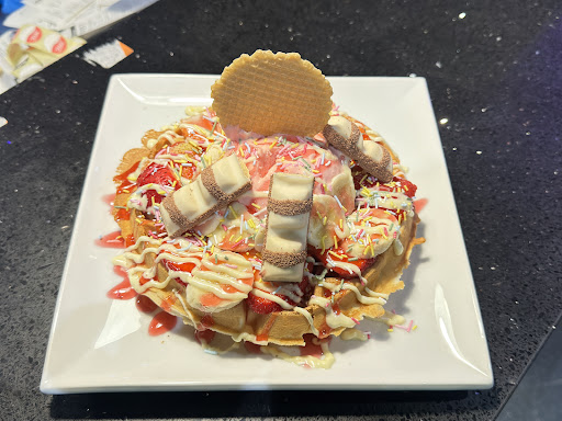 Photo of Velentino Gelato & Bollywood Bites, Dessert and Indian Food Restaurant, Worcester - 1-3 St Nicholas St, Worcester WR1 1UW