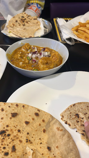 Photo of Velentino Gelato & Bollywood Bites, Dessert and Indian Food Restaurant, Worcester - 1-3 St Nicholas St, Worcester WR1 1UW