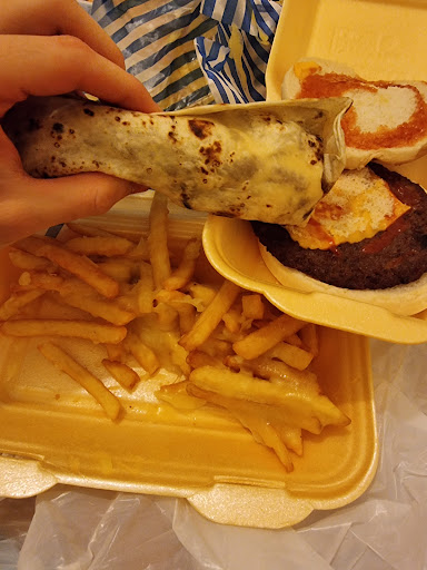 Photo of Shakeeys Restaurant - 11 Angel St, Worcester WR1 3QT