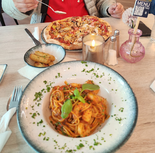 Photo of Mamma Mia by Subxpress - 8c, Serpentine Green Shopping, Hampton, Peterborough PE7 8BE