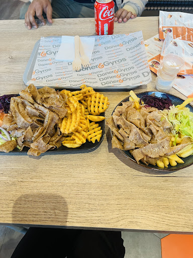 Photo of Döner & Gyros Yeovil - Old Station Rd, Yeovil BA20 1NB