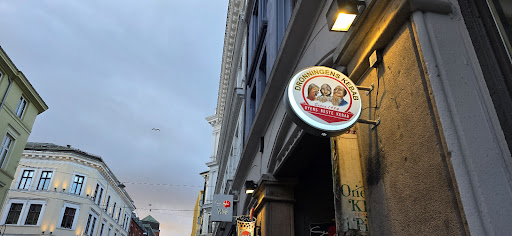 Photo of Dronningens Kebab - Skippergata 32, 0154 Oslo, Norway