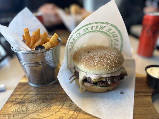 Photo of Ninety-eight 98 Burger - Folkaregatan 42, 775 70 Krylbo