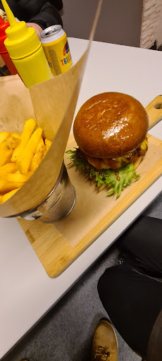Photo of Ninety-eight 98 Burger - Folkaregatan 42, 775 70 Krylbo