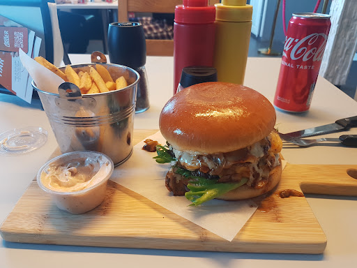 Photo of Ninety-eight 98 Burger - Folkaregatan 42, 775 70 Krylbo