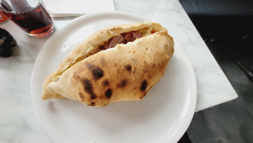 Photo of Åkes Grill & Vedugnspizza - Corneliusgatan 36, 774 31 Avesta