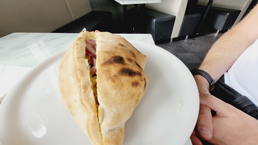 Photo of Åkes Grill & Vedugnspizza - Corneliusgatan 36, 774 31 Avesta