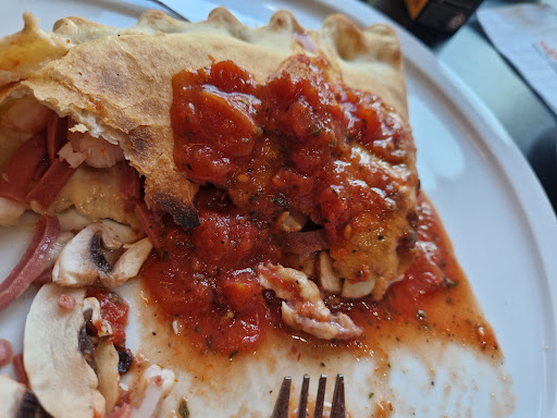 Photo of Meet N Eat - Allétorget 4, 215 33 Malmö