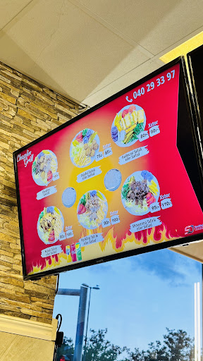 Photo of Chaplin Grill - Sallerupsvägen 2, 212 18 Malmö