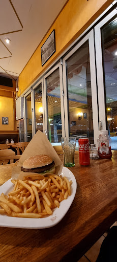 Photo of Familje Gatuköket - Hallundacentrum 10, 145 68 Norsborg