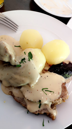 Photo of Mammas Meze - Karlsrogatan 74, 752 39 Uppsala