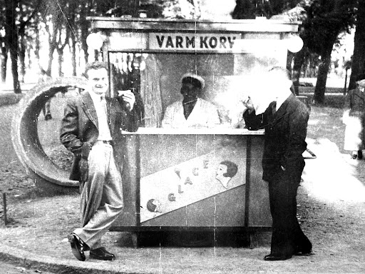 Photo of Leons - Kronängsgatan 16, 602 23 Norrköping