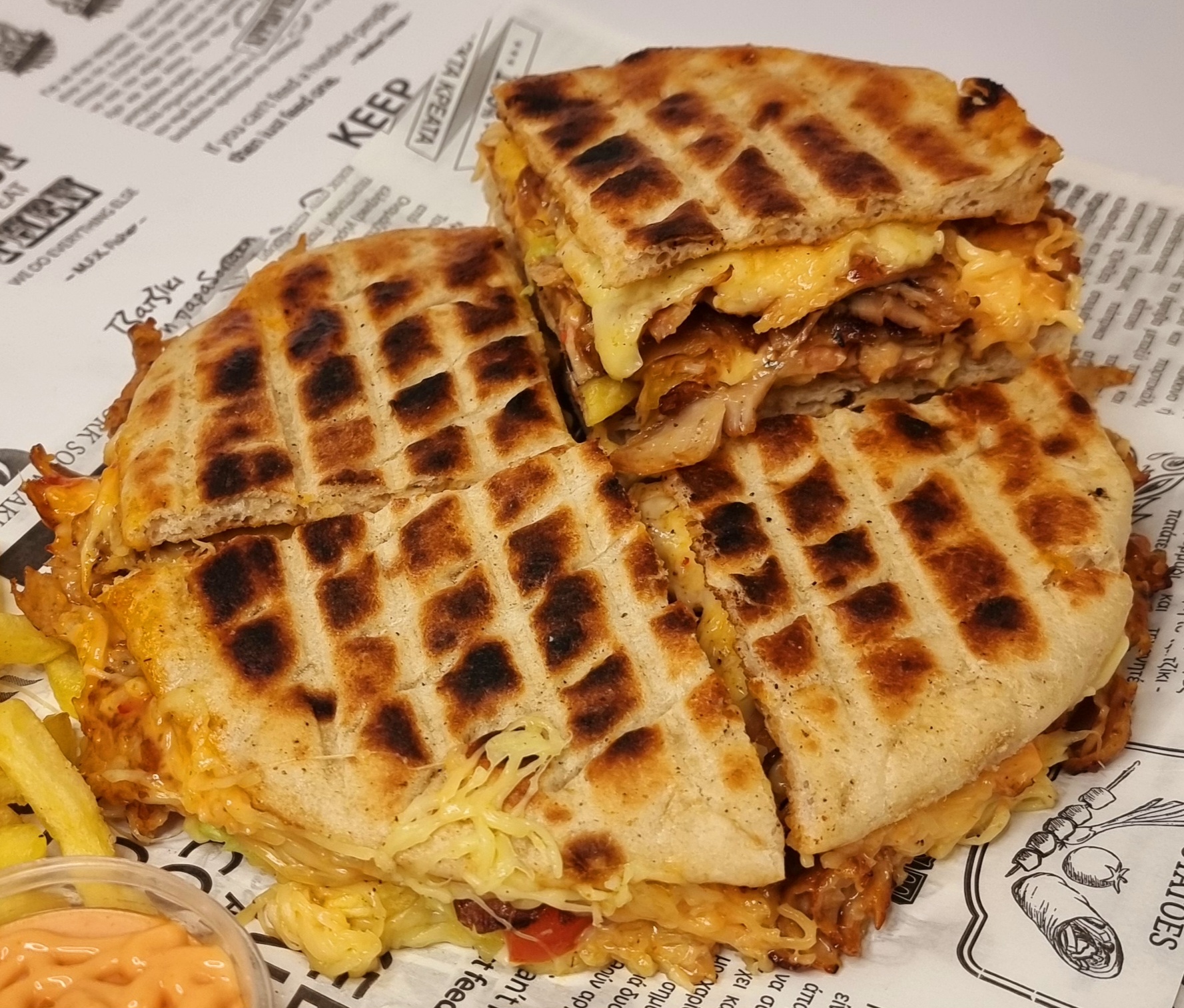 Photo of Hasse Grill - Framför waynes coffee، Norra Kungsgatan 5، 803 20 Gävle