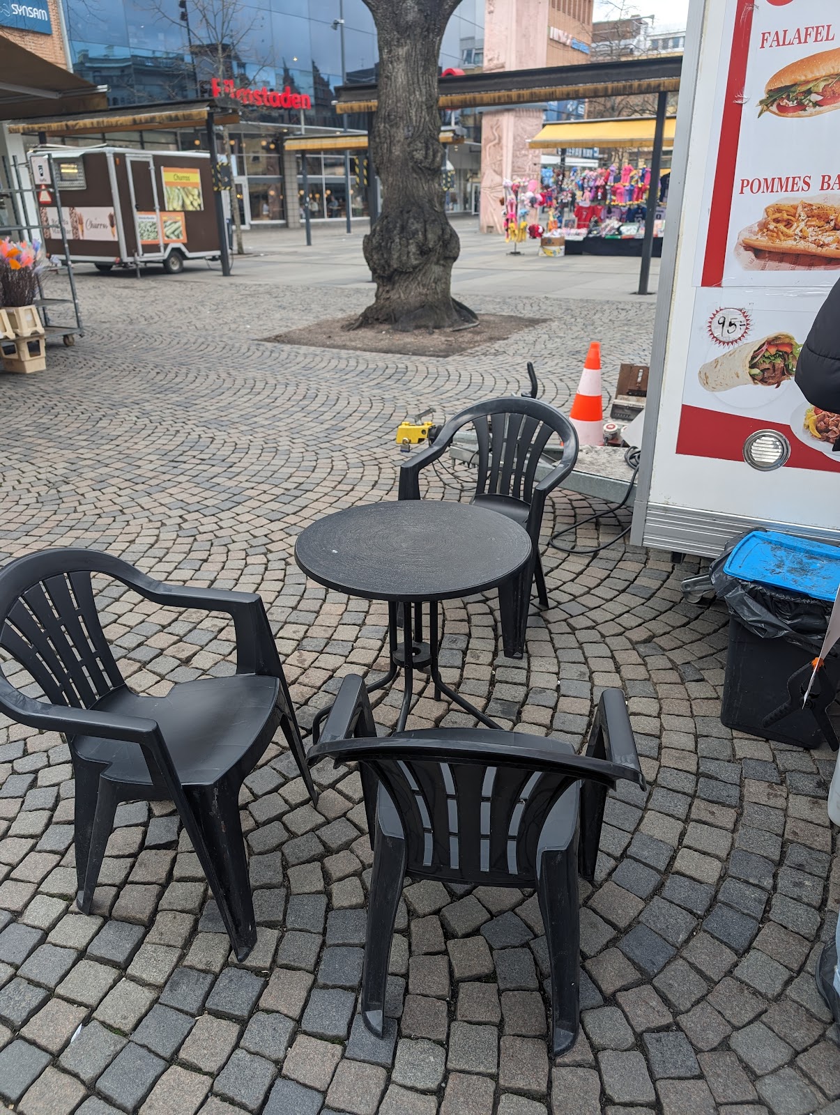 Photo of Falafel King - Drottninggatan, 802 33 Gävle