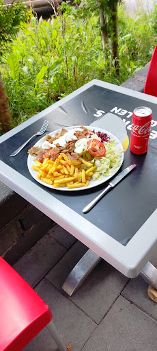 Photo of Express Grillen - Eskilsvägen 1, 136 43 Handen