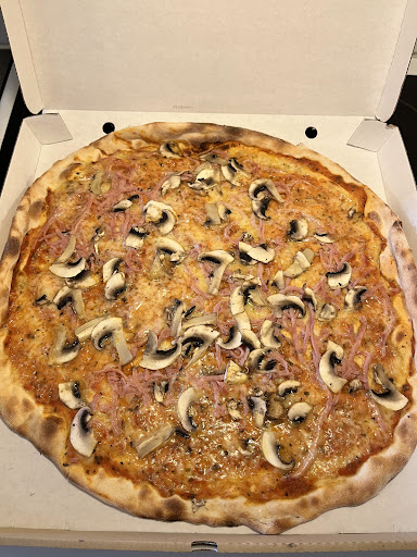 Photo of Chrilles Pizza Pasta - Bollmora Gårdsväg 24, 135 39 Tyresö