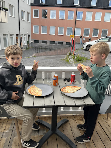 Photo of Östanbäckens Pizza House - Östanbäcksgatan 1, 871 31 Härnösand