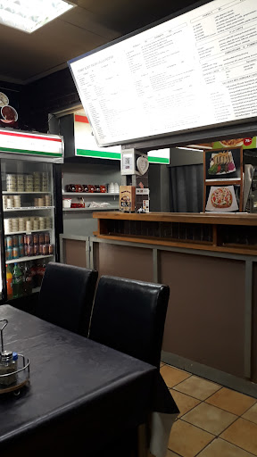 Photo of Pizzeria & Gatukök Mona Lisa - I Helsingborg - Planteringsvägen 84, 252 30 Helsingborg