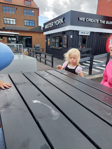 Photo of Mister York - Helsingborg Stattena - Ängelholmsvägen 16, 254 42 Helsingborg