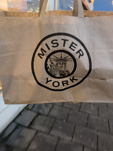 Photo of Mister York - Helsingborg Stattena - Ängelholmsvägen 16, 254 42 Helsingborg