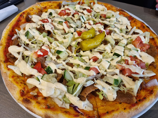 Photo of Kebab Kungen Söder - Pizzeria & Restaurang Helsingborg - Bollbrogatan 12, 252 18 Helsingborg