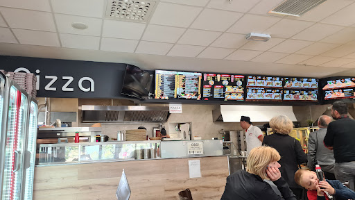 Photo of Pascha Pizza & Kolgrill - Fittja Torg 21, 145 51 Norsborg